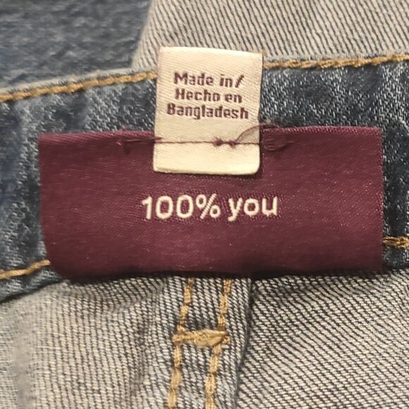 Weekend Academy Dark Wash Cuffed Blue Jeans Boy's Size 16 New with Tags NWT - Picture 4 of 8